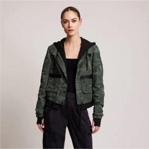 BLANC NOIR Skyfall Aviator Jacket Green Camo M